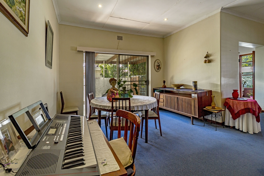 5 Bedroom Property for Sale in Lochnerhof Western Cape